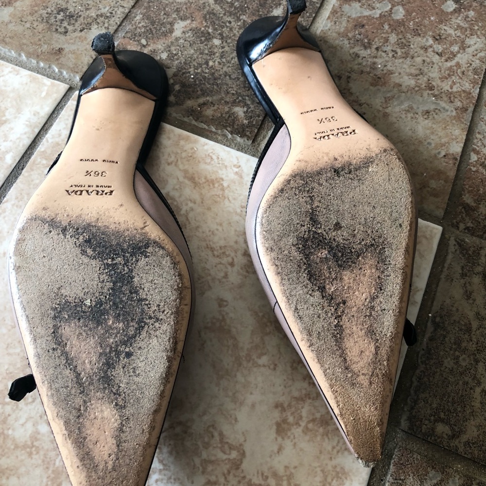 Authentic Prada slide - Picture 3 of 4